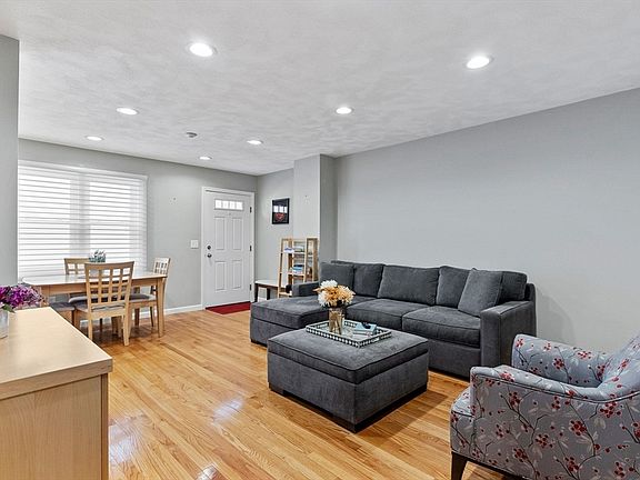 2nd image of 112 Lowell St APT 17