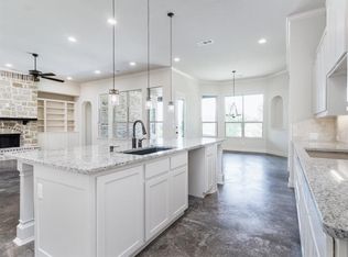 7633 Eagle Ridge Cir, Fort Worth, TX 76179