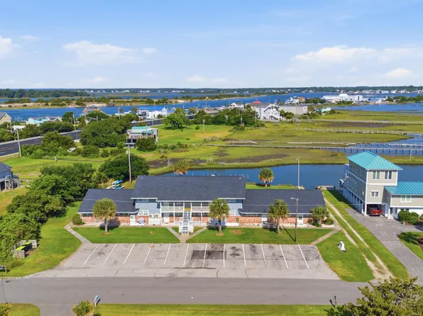 109 Cedar Lane #4, Cedar Point, NC 28584