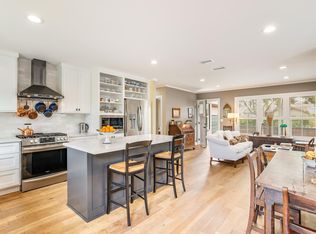 11521 Segrell Way, Culver City, CA 90230