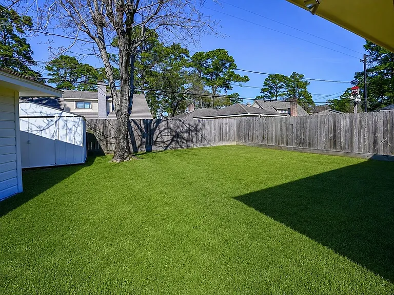 1054 Bethlehem St — Photo 20