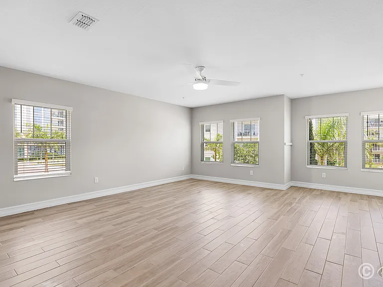 5351 Bridge St #16 — Photo 17