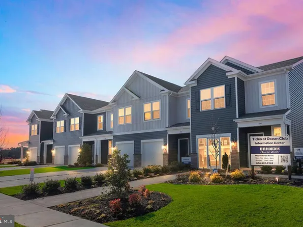 100 Corolla Dr, Egg Harbor Township, NJ 08234