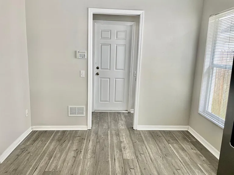 10727 Cherry Oak Cir — Photo 8