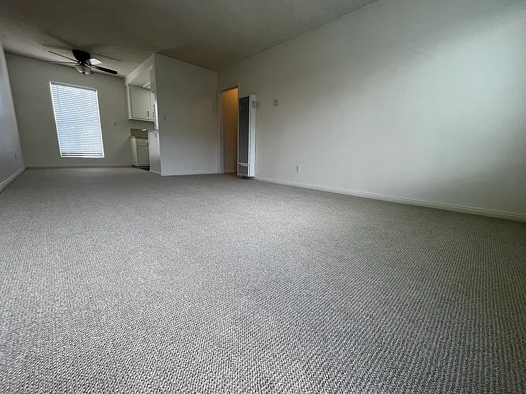 777 Manhattan Beach Blvd #2 — Photo 3