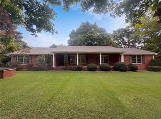 3828 Waterview Rd, High Point, NC 27265