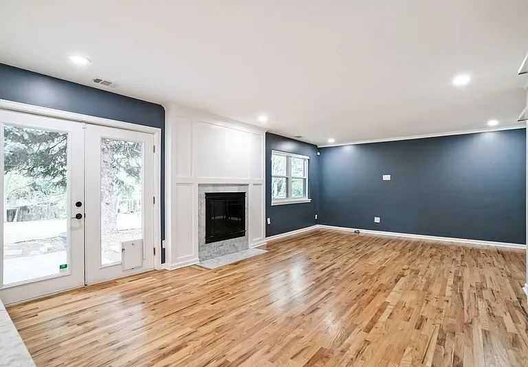 3991 S Hillcrest Dr — Photo 8
