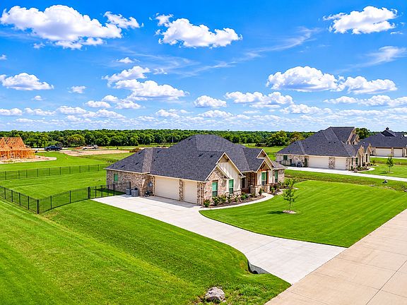 4th image of 430 Solo Ridge Dr