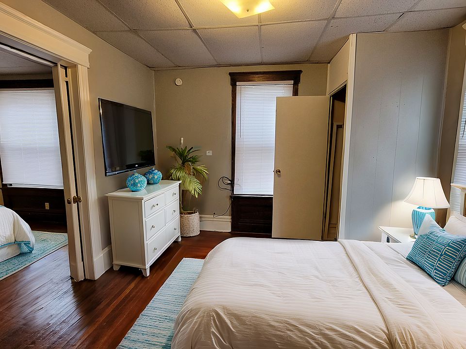 1st image of 303 Fountain St Unit 1