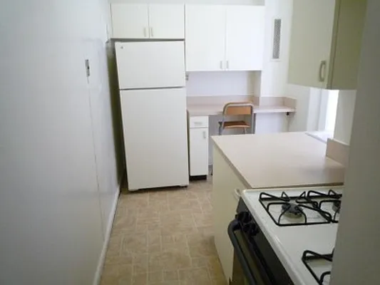 Rented by Raz Realty | media 15