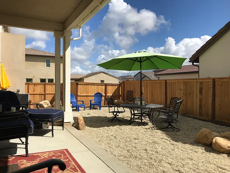 108 S Saticoy Ave #C — Photo 19