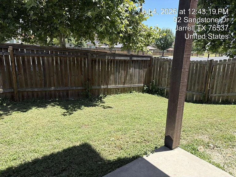 92 Sandstone Dr #B — Photo 10