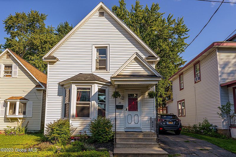 2nd image of 22 Harvard Street