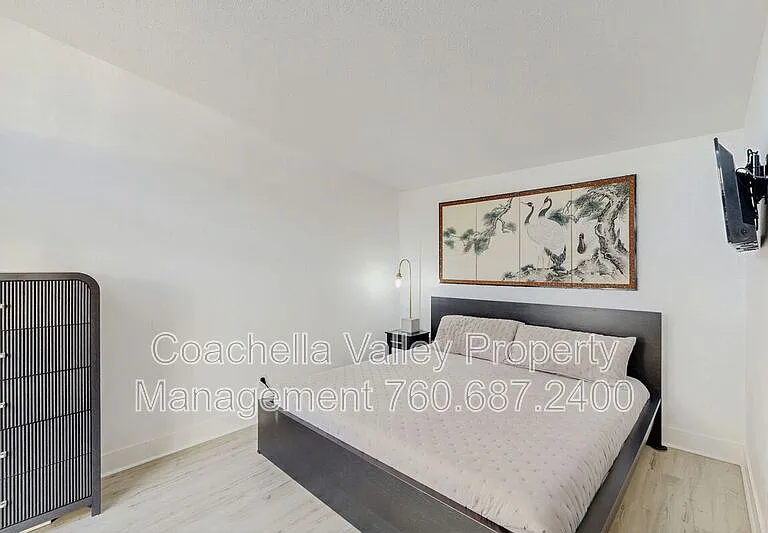 43709 Louisiana St — Photo 14