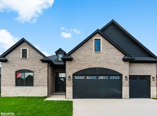 19307 Springbrook Dr LOT 176, Macomb, MI 48044