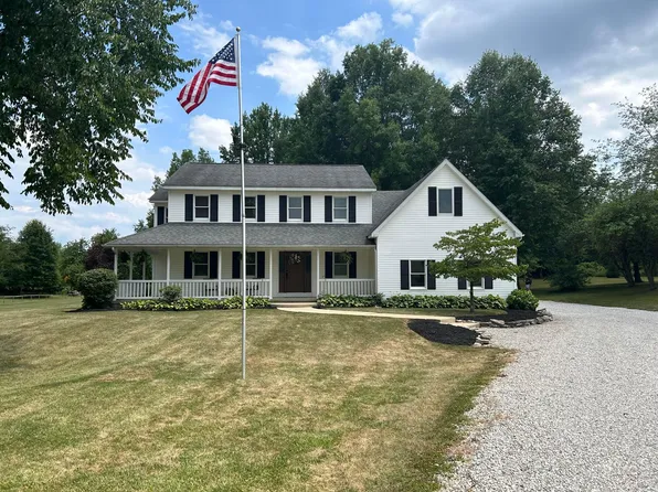 357 Chateaugay Dr SW, Pataskala, OH 43062