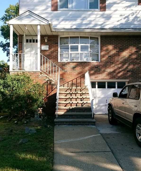 1st image of 760 Harvard Pl Floor 2