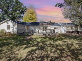 2613 W Isabella Rd, Midland, MI 48640