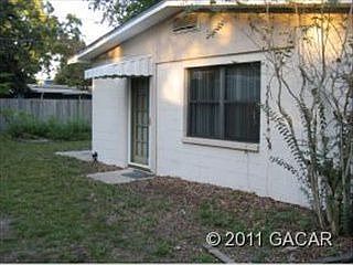 3rd image of 1042 NE 19th Pl