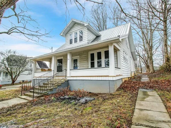 114 Cave St, Horse Cave, KY 42749
