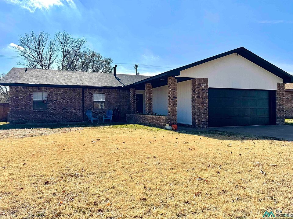 1st image of 413 Rosewood Dr