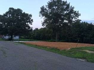 Sandy Cir, Springville, TN 38256