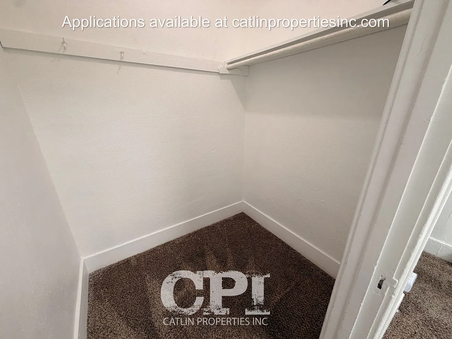 110.5 S 3rd 1-9 - Apartment - Multi - Family — Photo 4