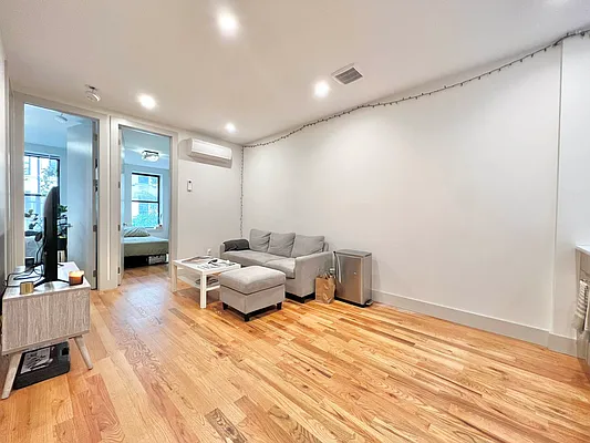 Rented by Doorway NYC, LLC | media 15
