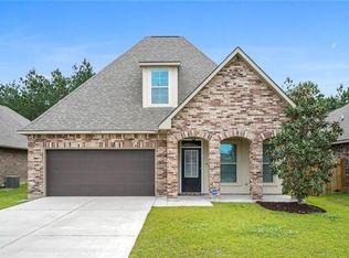 69612 Taverny Ct, Madisonville, LA 70447