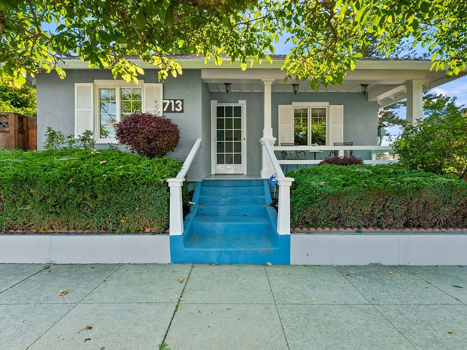 1st image of 713 Lighthouse Ave