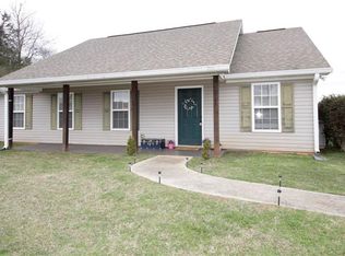 159 Blackberry Ln, Cleveland, GA 30528