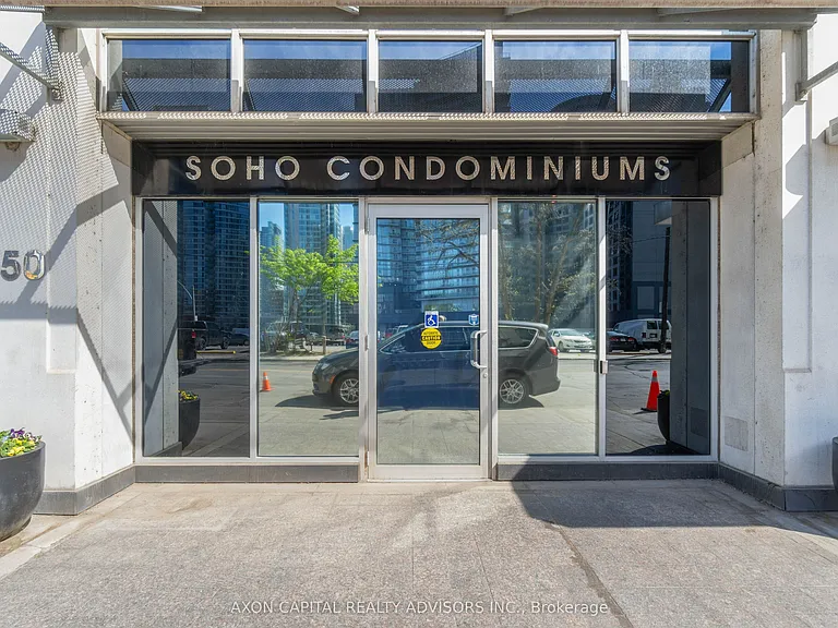 350 Wellington St W #G04 — Photo 27