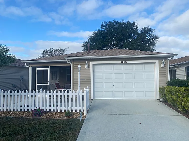 1686 Whitmire Ter — Photo 29