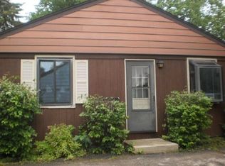 2312 Kirchoff Rd, Rolling Meadows, IL 60008