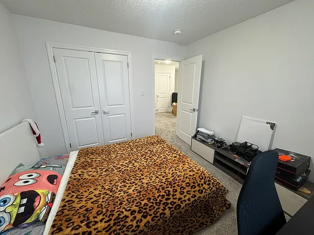 861 Edinburgh Dr — Photo 13