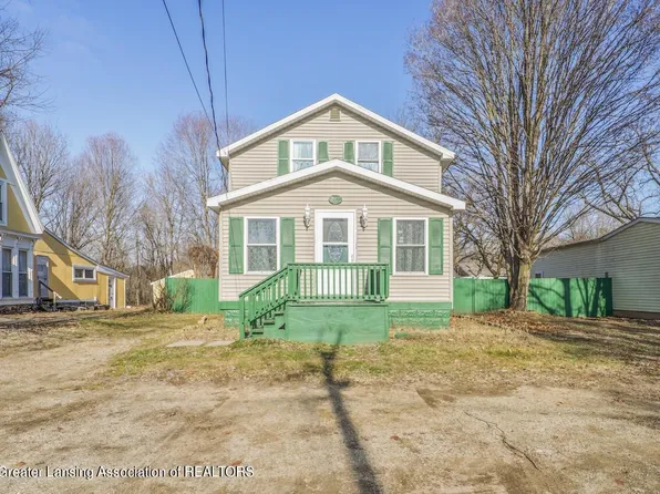 210 Lansing St, Eaton Rapids, MI 48827