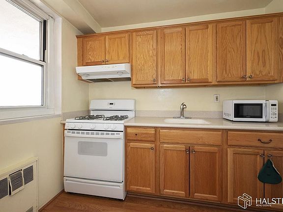 4th image of 3511 86th St #6M