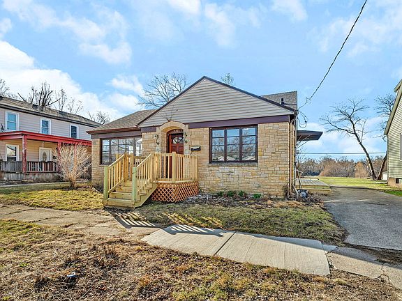 3rd image of 537 Saint George St