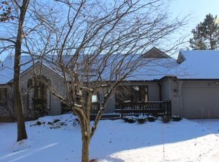 192 Woodsong Way, Chagrin Falls, OH 44023