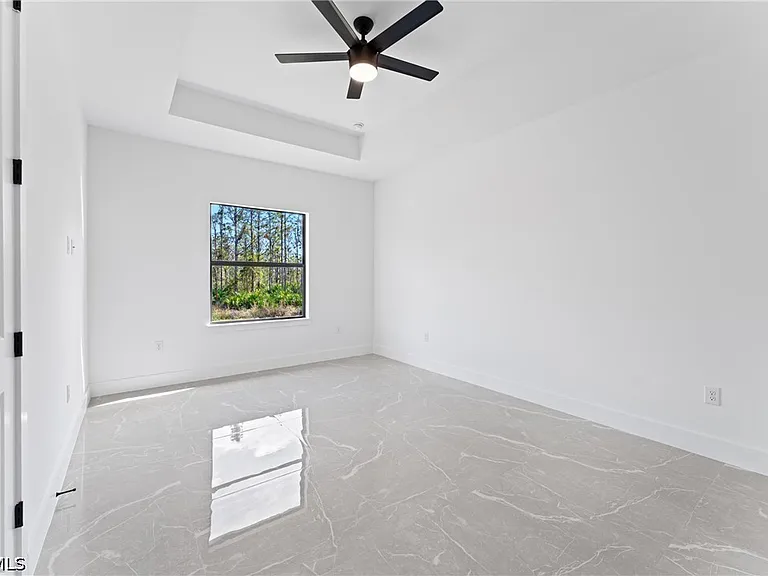 1024 Chauncey Ave — Photo 15