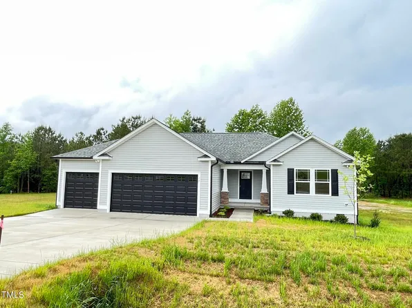 17 Orange Grove Ln, Four Oaks, NC 27524