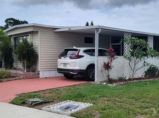 231 Blossom Ln NE, Palm Bay, FL 32907