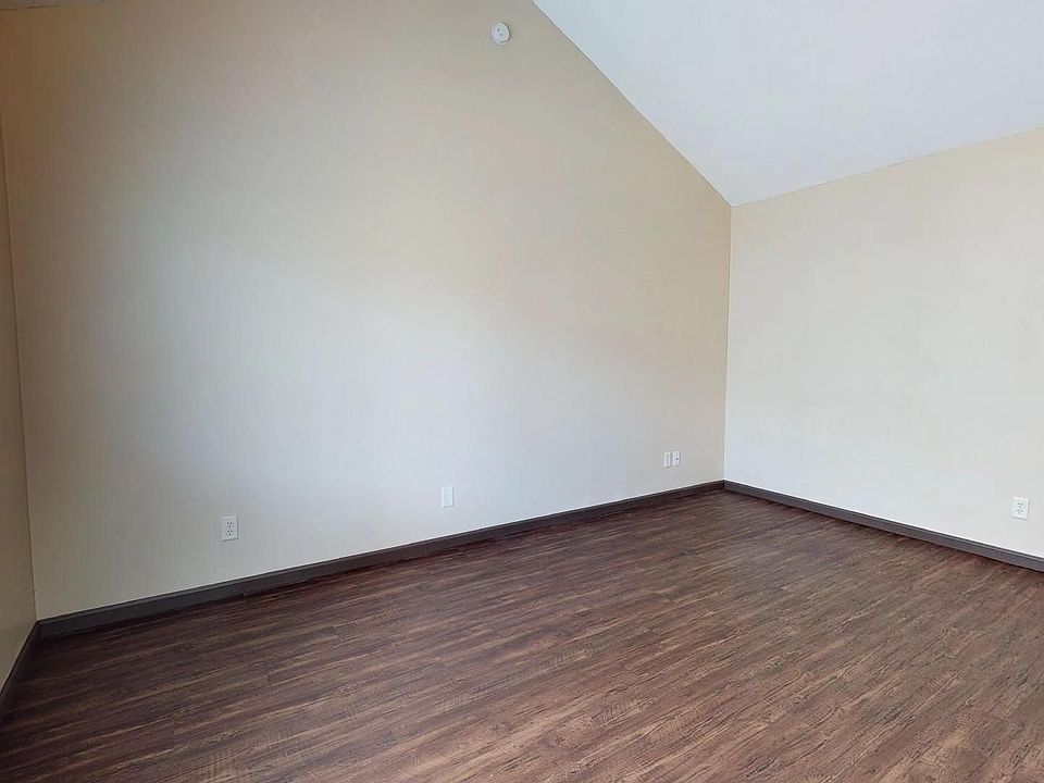 27th Street 2724 27th St Great Bend KS Zillow