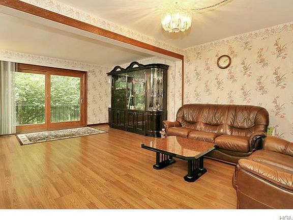 5th image of 41B Heritage Dr