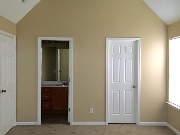 655525_Master Bedroom_05162016