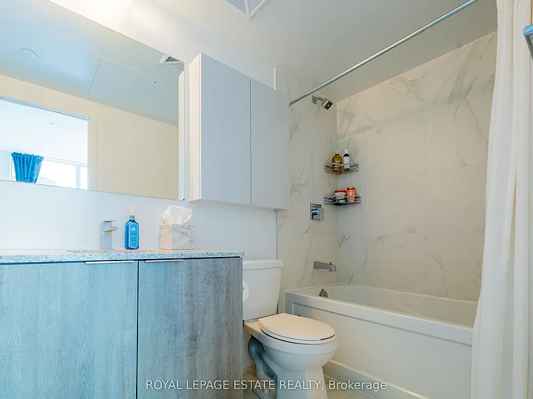 31 Tippett Rd #657 — Photo 19