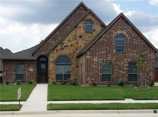 709 Dover Dr, Midlothian, TX 76065