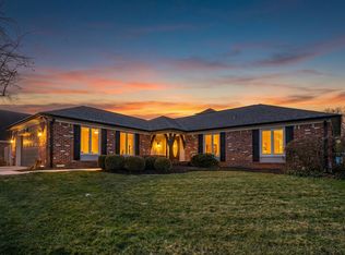 12482 Charing Cross Rd, Carmel, IN 46033