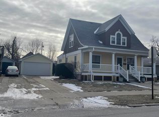 308 Summit St, Marshalltown, IA 50158