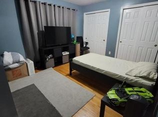 107 Houston St #3, Newark, NJ 07105